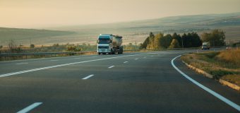A fost lansată procedura de achiziție pentru aplicarea marcajului rutier pe 1355 de km de drumuri naționale