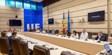 Parlamentul se întrunește în ședință. Ordinea de zi propusă