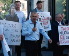 Protest la ANRE: Milionarii nu au avut grijă să cumpere gaz ieftin, iar acum cer tarife cu 45% mai mari