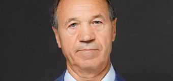 Fiodor Gagauz, de Ziua Constituției, îndeamnă autoritățile centrale să respecte Legea Supremă