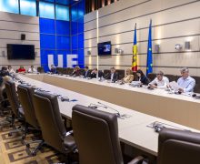 Parlamentul va examina 23 de proiecte de lege, inclusiv 12 cu sigla UE, la ședința plenară din 24 iulie