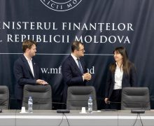 Noii membri ai Cabinetului de miniștri condus de prim-ministrul Tofan au fost prezentați astăzi echipelor