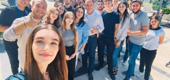 Ion Ceban, de Ziua Internațională a Tineretului: Energia, creativitatea, curajul și ideile voastre au puterea de a transforma comunitatea și de a construi Chișinăul de astăzi și de mâine