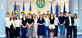 Cristina Gherasimov, în dialog cu tinerii din Liga Studenților originari din Republica Moldova
