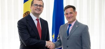 Consolidarea parteneriatului moldo-american, discutată de Prim-ministrul Vasile Tofan și însărcinatul cu afaceri al SUA, Nick Pietrowicz