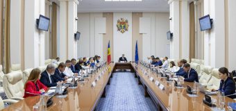 Stările de alertă în sectoarele energetic și hidrologic, prelungite cu 30 de zile