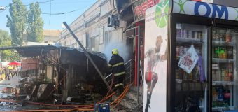 Incendiu puternic la Piața Centrală din Chișinău