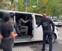Concubini – arestați pentru exploatarea sexuală a femeilor în Chișinău, urmare a peste 10 percheziții desfășurate