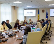 Deputați români – în discuții cu deputații moldoveni despre consolidarea cooperării în domeniul educației