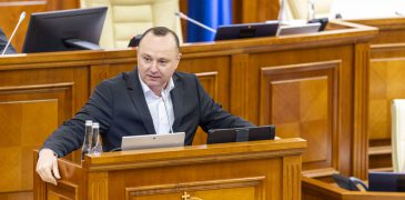 Vlad Batrîncea: Autoritățile au câștigat timp pentru ca societatea să uite de scandalul salariilor nesimțite de la întreprinderile de stat