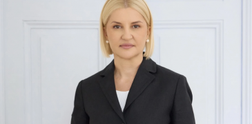 Provocare pentru membrii Guvernului de la Irina Vlah: Salariul lor să nu depăşească salariul mediu al cadrelor didactice