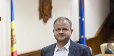 Roman Roșca ales președinte al Comisiei parlamentare speciale de monitorizare și control asupra realizării politicii de reintegrare a Republicii Moldova