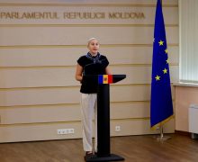 Ala Ursu-Antoci: PSRM cere neutralitate politică, salarii mai mari pentru profesori și manuale gratuite