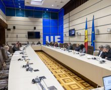 Parlamentul se convoacă în ședință