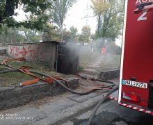 Incendiu în interioriul unui edificiu de protecție civilă în Chișinău