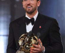 Atacantul englez Harry Kane a câștigat Balonul de Aur