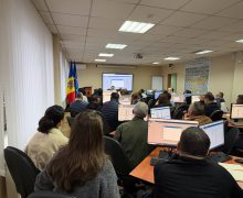 Vameșii se pregătesc pentru aplicarea, din 1 noiembrie, a noilor proceduri vamale pentru trimiterile poștale internaționale